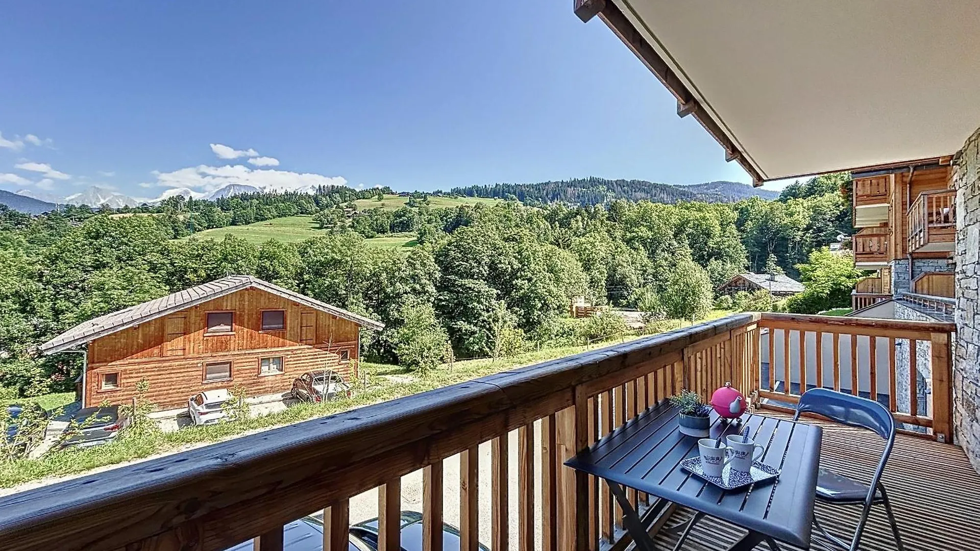 Appartement Standing A Combloux Avec Balcon Et Parking - Fr-1-560-156 Apartment